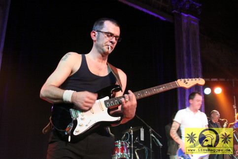 Blechreiz (D) UT Connewitz, Leipzig 04. Dezember 2009 (22).JPG